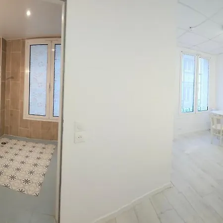 Coerona 3*